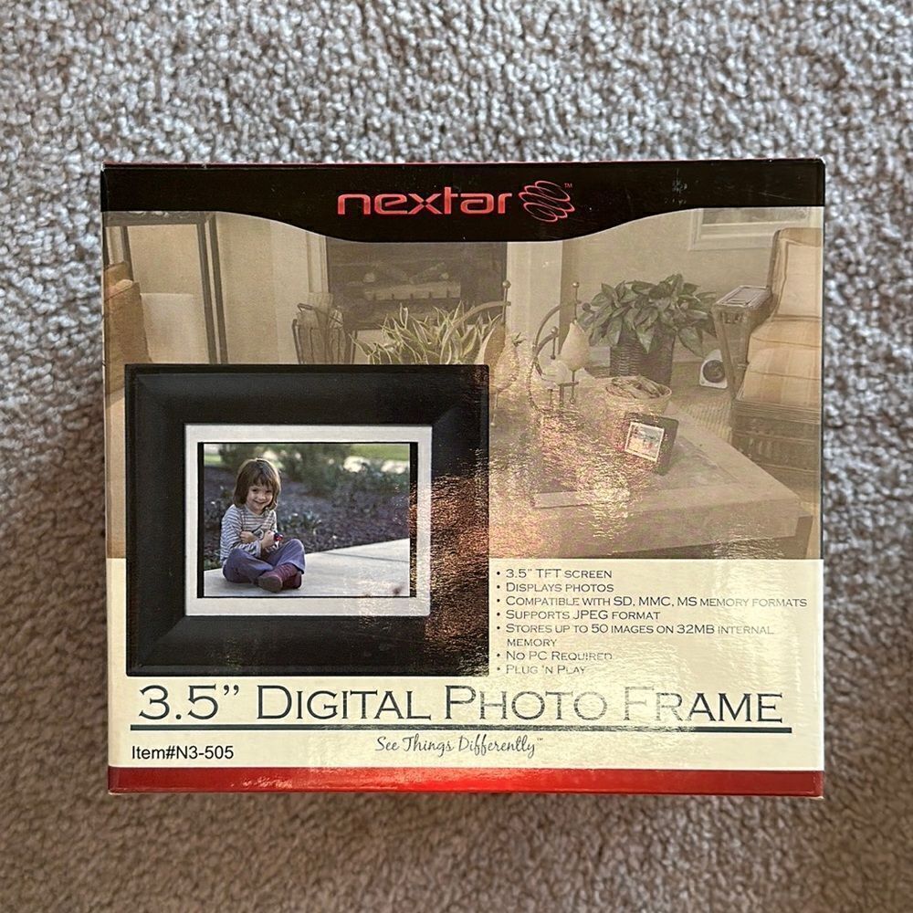 Nextar 3.5” Digital Photo Frame! - Picture 4 of 4